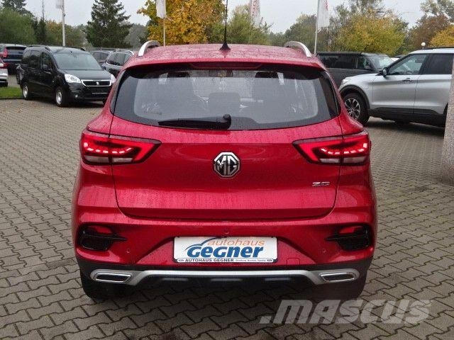 MG ZS 106PS Luxury Leder LED Klima Navi Avtomobili