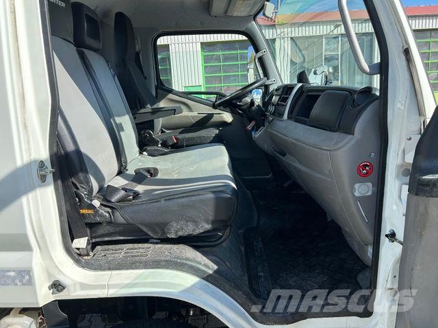 Mitsubishi Canter 9C18 / Meiller 3 Seiten Pašizgāzējs