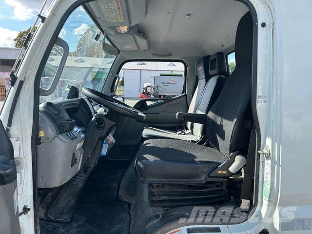 Mitsubishi Canter 9C18 / Meiller 3 Seiten Pašizgāzējs