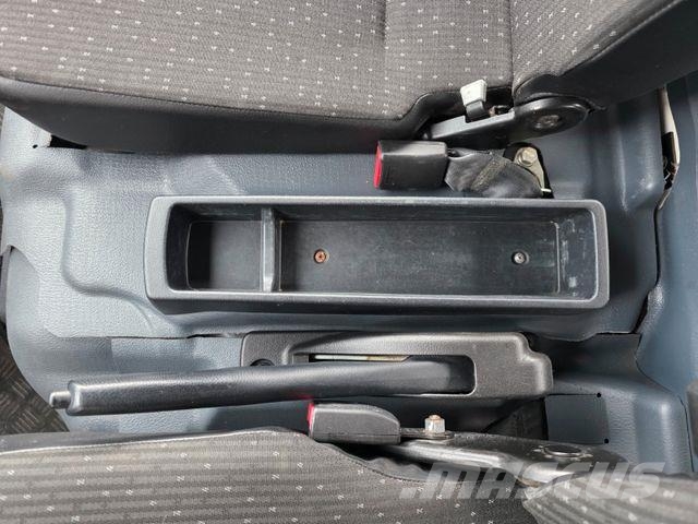 Mitsubishi Fuso Canter 7C18D DoKa 7 Sitze AHK Kipper