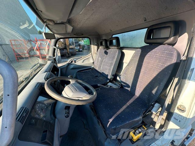 Mitsubishi FUSO CANTER 3C13N شاحنات قلابة