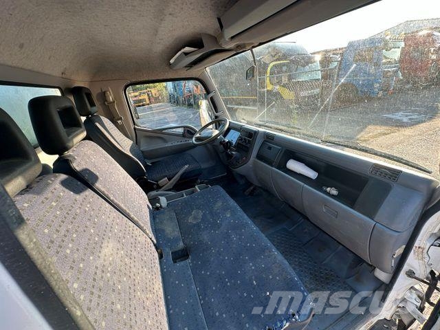 Mitsubishi FUSO CANTER 3C13N شاحنات قلابة