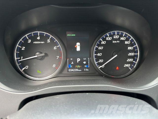 Mitsubishi Outlander Spirit+ 2WD/Leder/Automatik/AHK/34TKM Pickup/planbiler