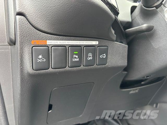 Mitsubishi Outlander Spirit+ 2WD/Leder/Automatik/AHK/34TKM Pickup/planbiler