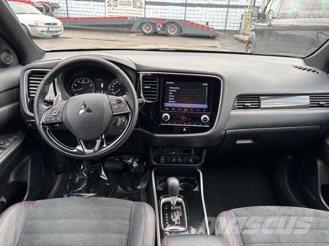 Mitsubishi Outlander Spirit+ 2WD/Leder/Automatik/AHK/34TKM Pickup/planbiler