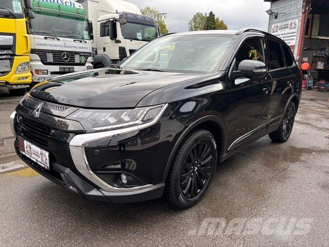 Mitsubishi Outlander Spirit+ 2WD/Leder/Automatik/AHK/34TKM Pickup/planbiler