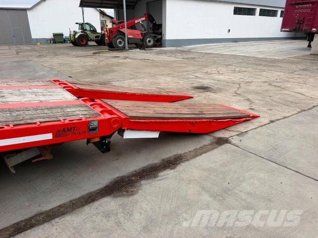 MTDK Low Loader/ Hydraulic ramps- Mélybölcsős félpótkocsik