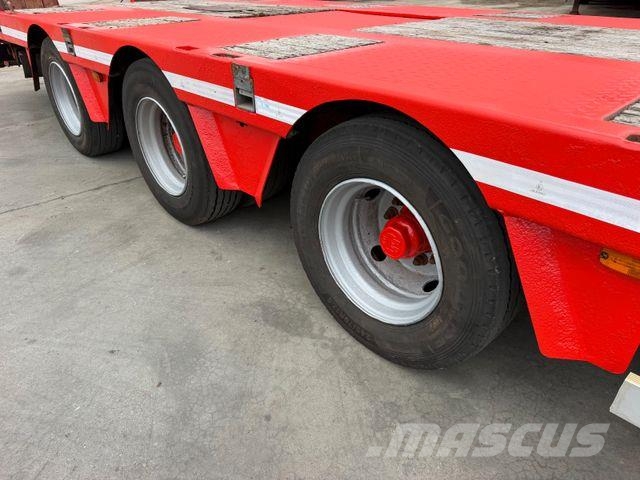 MTDK Low Loader/ Hydraulic ramps- Mélybölcsős félpótkocsik