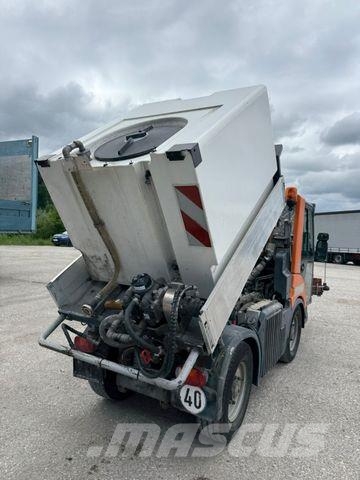Multicar Tremo Cartier S -/Selbstfahrende Arbeitsmaschine Sweeper trucks