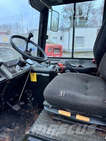 Multicar Winterdienst Iné