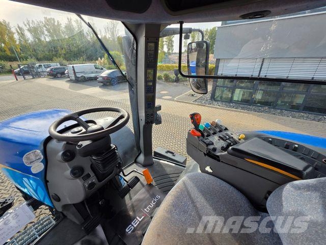 New Holland TG 230 Ciągniki rolnicze
