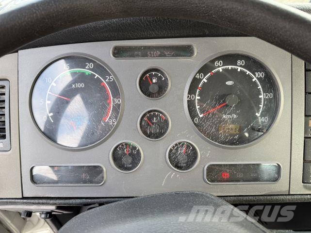 Nissan Atleon 80.14 Ferrari 561 bis 14.80 Meter شاحنات الرافعات