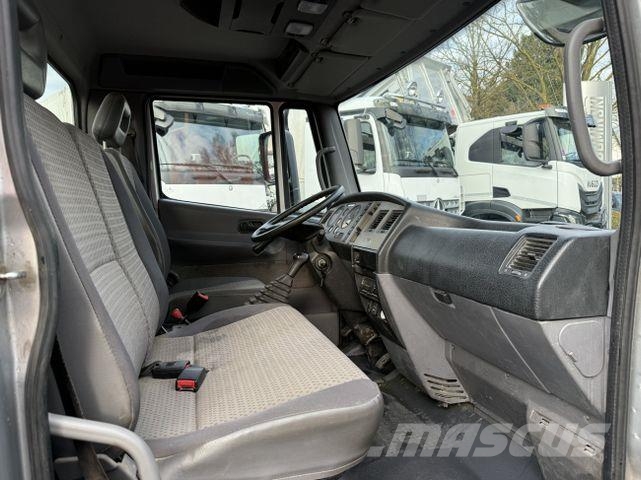 Nissan Atleon 80.14 Ferrari 561 bis 14.80 Meter Camiones plataforma