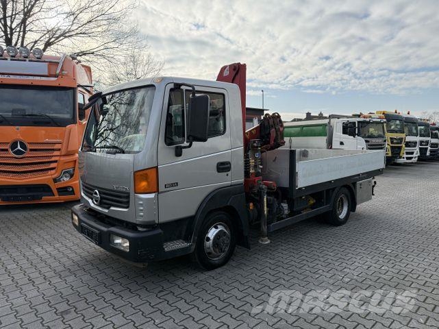 Nissan Atleon 80.14 Ferrari 561 bis 14.80 Meter Camiones plataforma