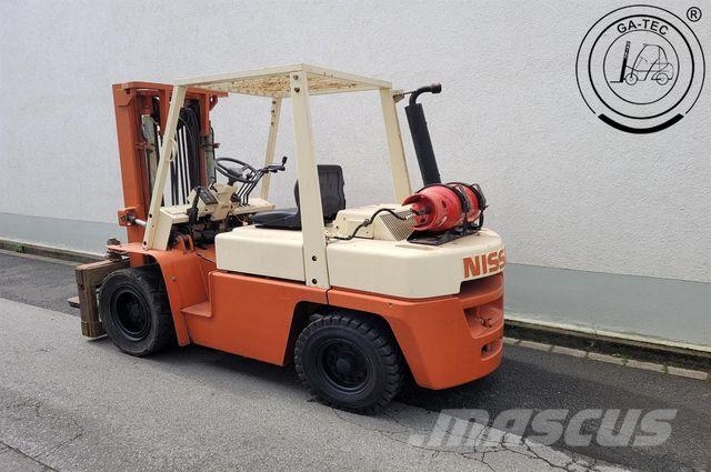Nissan BF03A35U Gaasitõstukid