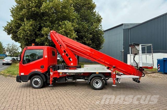 Nissan Cabstar - Ruthmann TB270 - 83 TKm Plataformas sobre camión