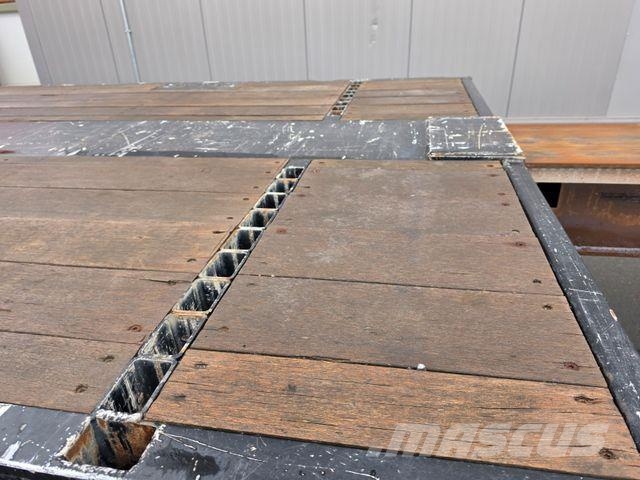 Nooteboom OVB 48 Tele Mega Autotransporter