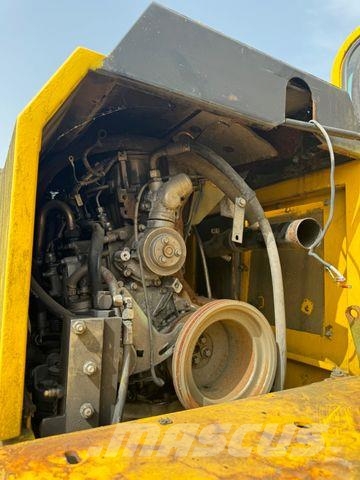 O&K MOBILBAGGER AUCH FÜR GLEISE ERSATZTEILTRÄGER 旋轉式挖土機/掘鑿機/挖掘機
