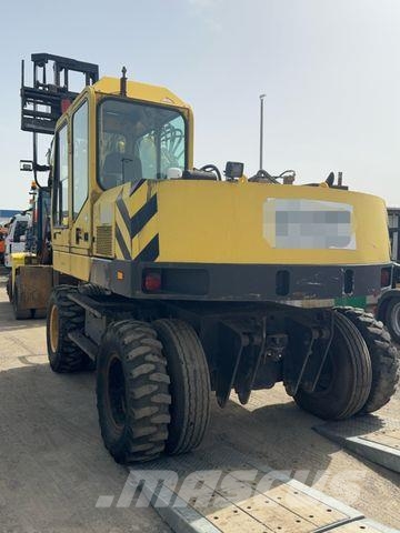 O&K MOBILBAGGER AUCH FÜR GLEISE ERSATZTEILTRÄGER 旋轉式挖土機/掘鑿機/挖掘機