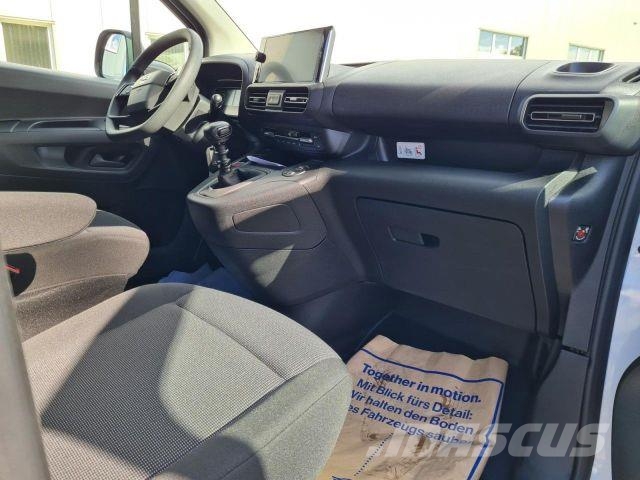 Opel Combo 1.5 DoKa XL TEMPOMAT PDC KLIMA FREISP. Изотермический фургон