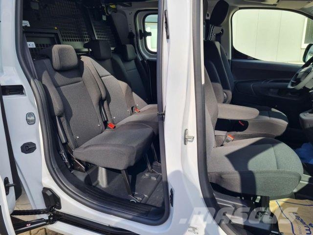 Opel Combo 1.5 DoKa XL TEMPOMAT PDC KLIMA FREISP. Изотермический фургон