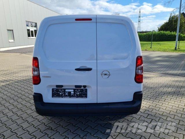Opel Combo 1.5 DoKa XL TEMPOMAT PDC KLIMA FREISP. Изотермический фургон