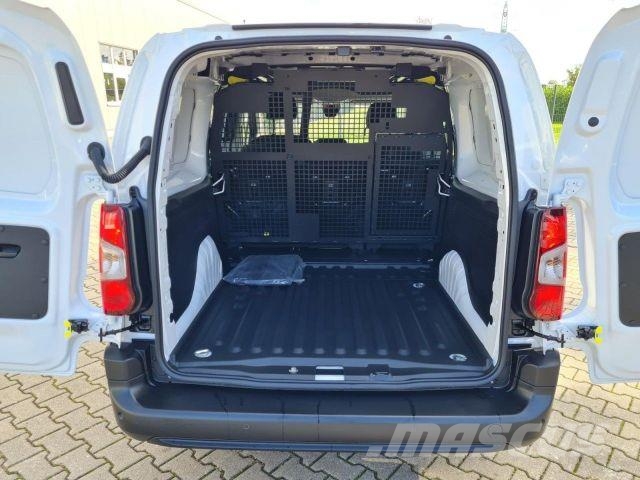 Opel Combo 1.5 DoKa XL TEMPOMAT PDC KLIMA FREISP. Изотермический фургон