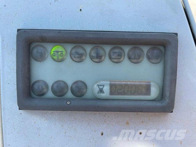 Palfinger FB= 151 Mitnahmestap.Stunden 2008 Hubhöhe 2,10 m Visokopodizni komisioni viličar