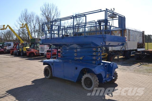 PB S151-19E 4x4 / AH 15,00 / Härtl Ehrenhain Plataformas con brazo de elevación manual