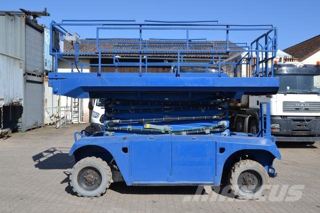 PB S151-19E 4x4 / AH 15,00 / Härtl Ehrenhain Plataformas con brazo de elevación manual
