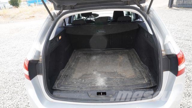 Peugeot 308 SW Active Carros