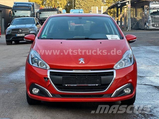 Peugeot Active 208 *Motorschaden* Samochody osobowe