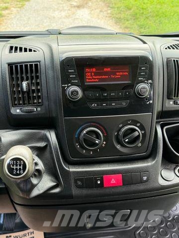 Peugeot Boxer 130 HDi Doppelkabine Пикапи