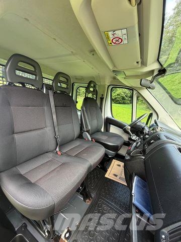 Peugeot Boxer 130 HDi Doppelkabine Пикапи