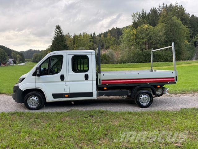 Peugeot Boxer 130 HDi Doppelkabine Пикапи