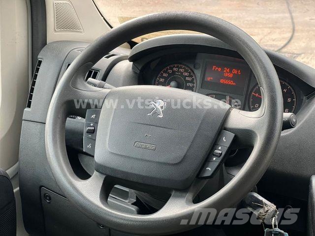 Peugeot Boxer DoKa Pritsche HDi 130 4x2 Pick up/Dropside