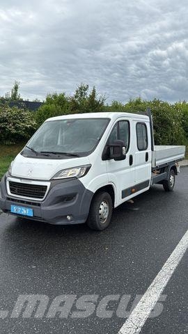 Peugeot BOXER DOKA PRITSCHE Kis teherszállító/Platós kocsi