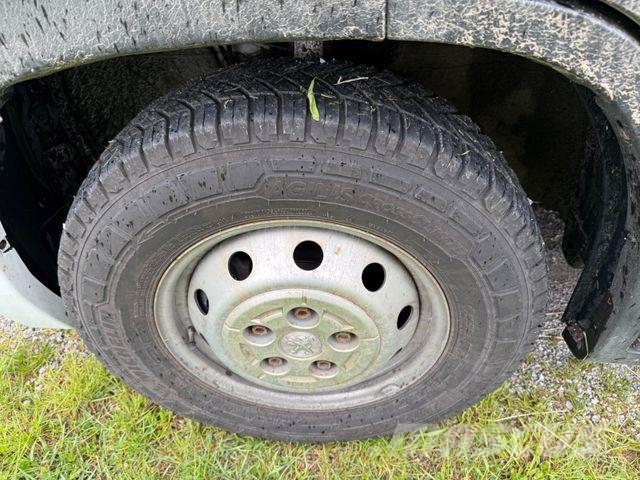 Peugeot Boxer Kasten Grossraum 435 L4H3 Pro BlueHDi 165 Furgone chiuso