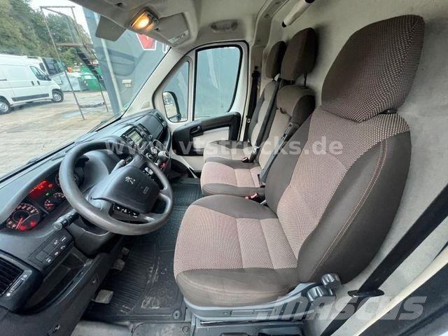 Peugeot Boxer Kasten Hochdach Pro 4x2 Lieferwagen