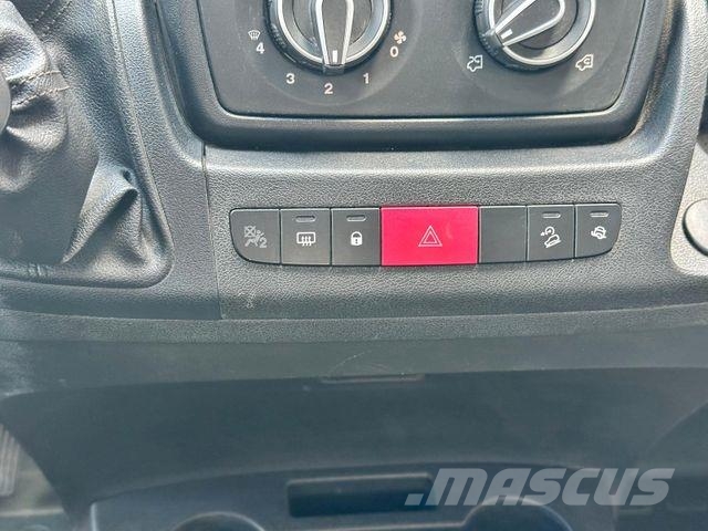 Peugeot Boxer Pritsche Doka. 435 L4 BlueHDi 165 Stop&amp;S Caja abierta/laterales abatibles