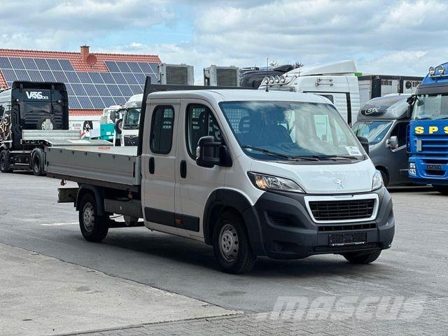 Peugeot Boxer Pritsche Doka. 435 L4 BlueHDi 165 Stop&amp;S Caja abierta/laterales abatibles