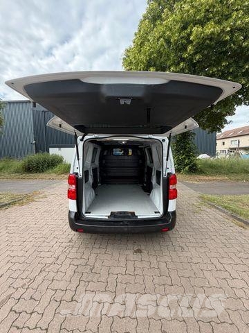 Peugeot eExpert Kasten Standard Elektromotor - 29 TKm Furgonetas cerradas