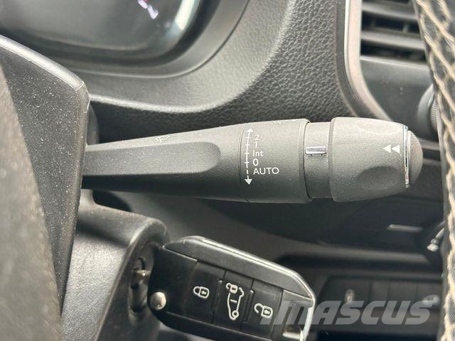 Peugeot Expert Kasten Premium L3 شاحنة مقفلة