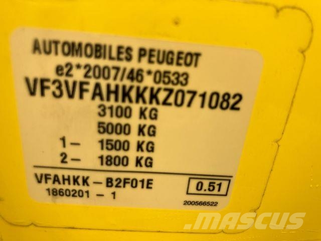 Peugeot Expert Kasten Pro L3/2.0 BlueHDI/AC/EU6d Furgonetas /Furgón