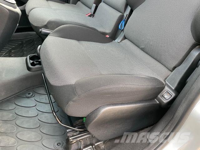 Peugeot Partner L2 KA/ AC/ 3 Sitze/ Komfort-Paket 1 / E6 Dostavna vozila / kombiji