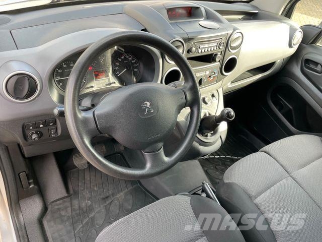 Peugeot Partner L2 KA/ AC/ 3 Sitze/ Komfort-Paket 1 / E6 Dostavna vozila / kombiji