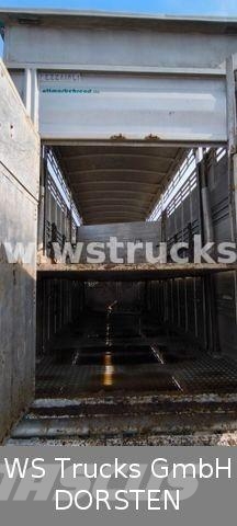 Pezzaioli 2 Stock RBA31F ausfahrbares Dach Viehanhänger Prívesy na prepravu zvierat