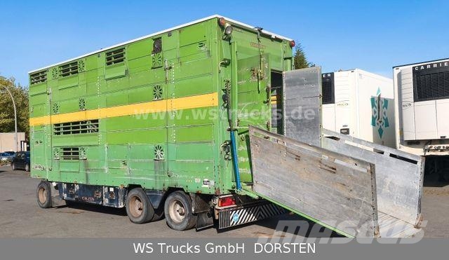 Pezzaioli 2 Stock RBA31F ausfahrbares Dach Viehanhänger Livestock transport