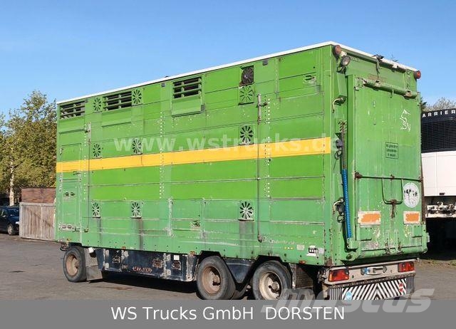 Pezzaioli 2 Stock RBA31F ausfahrbares Dach Viehanhänger Livestock transport