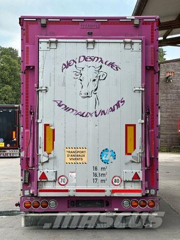 Pezzaioli 3. Stock Aggregat/ Tränke/Hubdach/Rampe/Lift Livestock transport